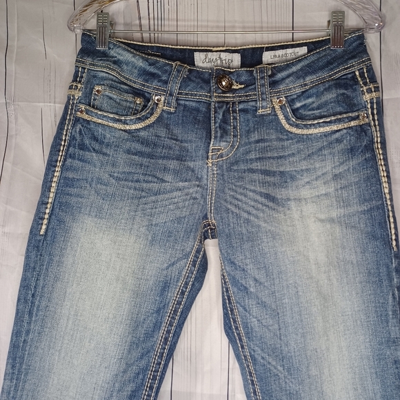 Daytrip Lyra Low Rise Bootcut Classic Blue Denim Jeans - Picture 3 of 16